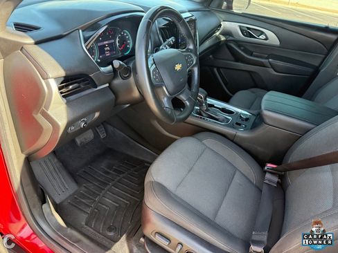 Used 2023 Chevrolet Traverse LT image 19