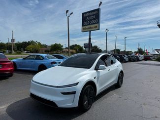 Used 2026 Tesla Model Y Long Range AWD/4WD video 1