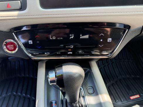 Used 2016 Honda HR-V EX image 14