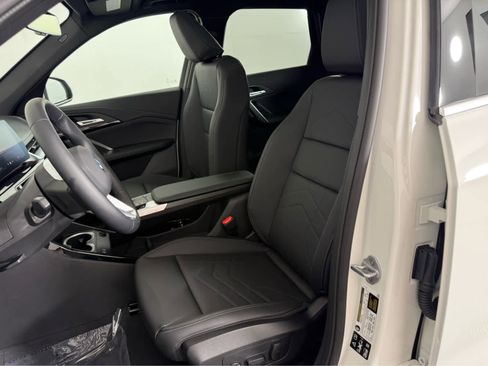 New 2026 BMW X1 xDrive28i w/ Technology Package image 12