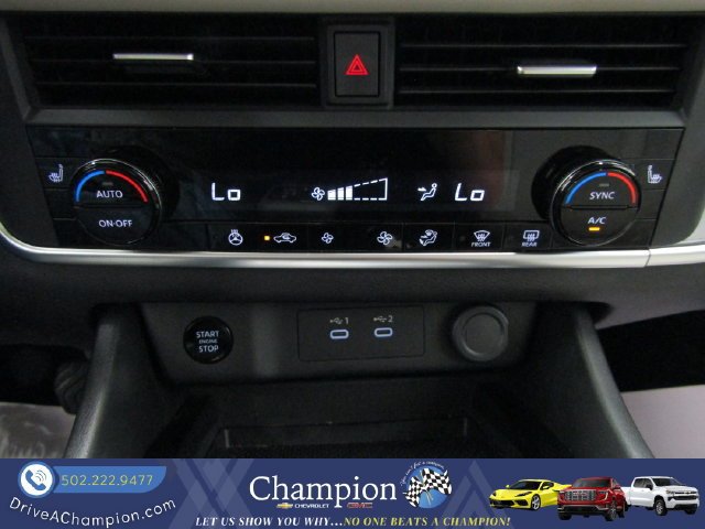 Used 2024 Nissan Rogue SV w/ SV Premium Package AWD/4WD image 34