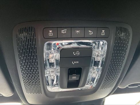 Certified 2021 Mercedes-Benz GLA 250 image 35
