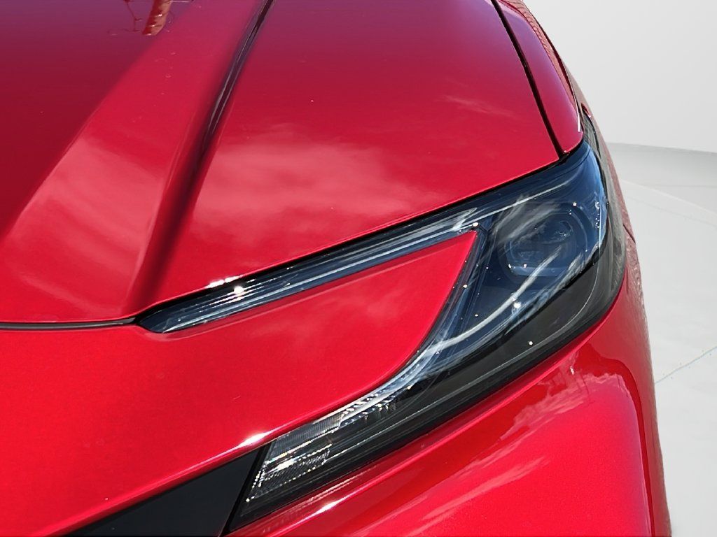 Used 2026 Toyota Camry SE FWD image 24
