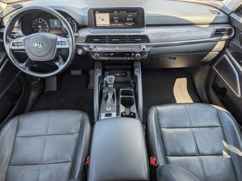 Used 2021 Kia Telluride EX w/ EX Premium Package FWD image 5