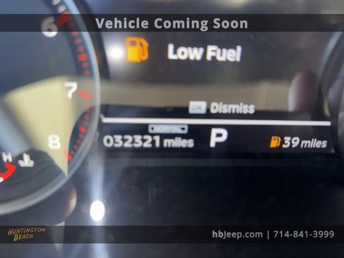 Used 2024 Mitsubishi Outlander SE image 11