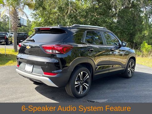 Used 2023 Chevrolet TrailBlazer LT FWD image 5