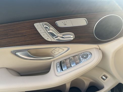 Certified 2022 Mercedes-Benz GLC 300 4MATIC image 13