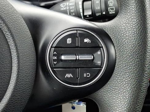 Used 2024 Kia Soul LX w/ Option Group 015 FWD image 20