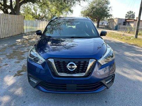 Used 2020 Nissan Kicks SR image 16