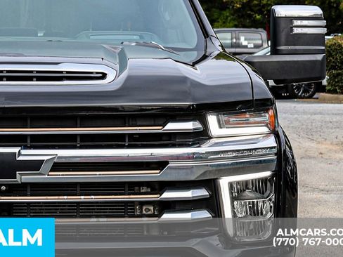 Used 2023 Chevrolet Silverado 2500 High Country image 16
