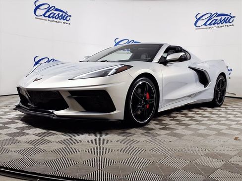 Used 2022 Chevrolet Corvette Stingray w/ Z51 Performance Package image 5