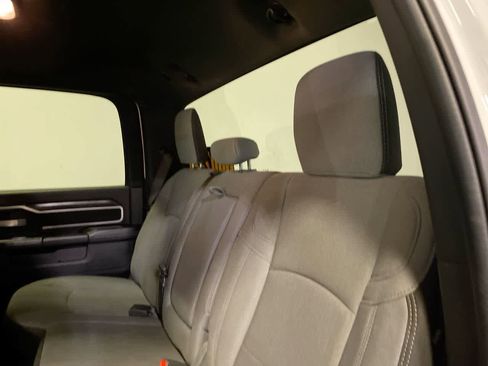 Used 2024 RAM 2500 Big Horn image 32