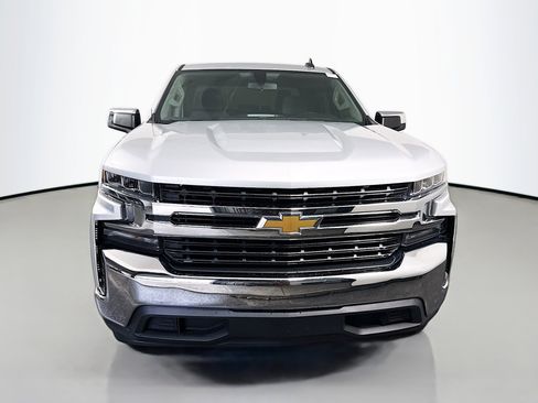 Used 2020 Chevrolet Silverado 1500 LT image 2