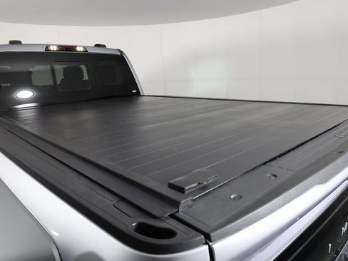 Used 2023 Ford F450 Limited w/ FX4 Off-Road Package image 7