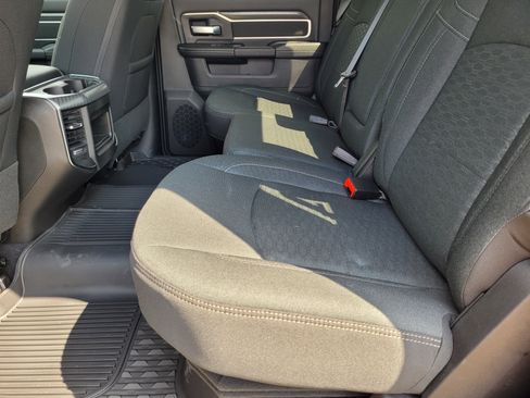 New 2026 RAM 2500 Lone Star AWD/4WD image 11