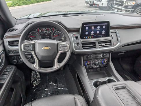 Used 2021 Chevrolet Tahoe LT w/ LT Signature Package AWD/4WD image 19
