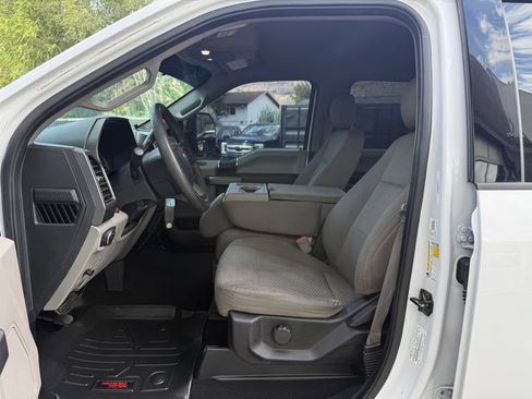 Used 2019 Ford F250 XLT w/ FX4 Off-Road Package AWD/4WD image 19