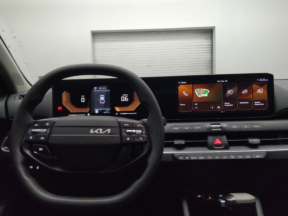 Used 2025 Kia K4 FWD image 22