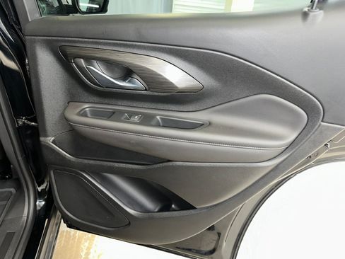 Certified 2022 GMC Terrain SLE w/ Driver Convenience Package image 31