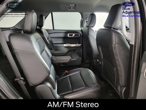 Certified 2022 Ford Explorer XLT w/ Equipment Group 202A AWD/4WD image 18