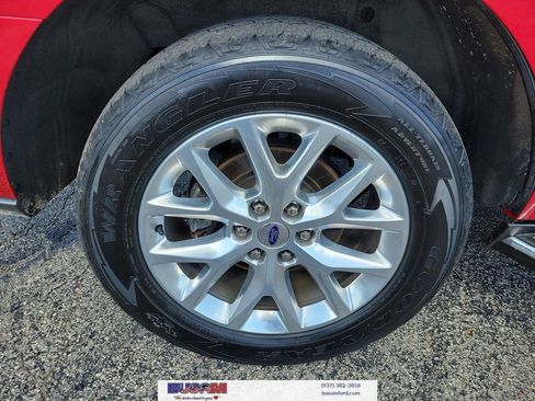 Used 2020 Ford Expedition XLT w/ Equipment Group 202A AWD/4WD image 6