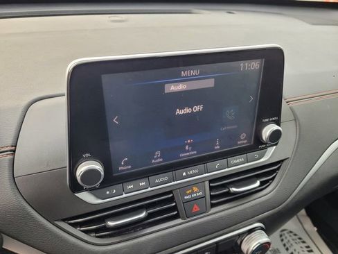 Used 2021 Nissan Altima 2.5 SR image 13