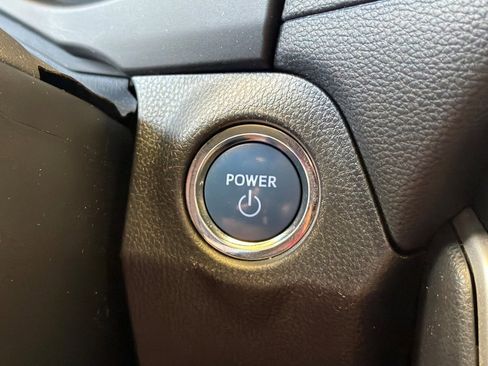 Used 2019 Toyota RAV4 Limited AWD/4WD image 26