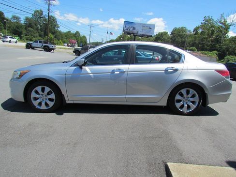 Used 2010 Honda Accord EX-L image 4