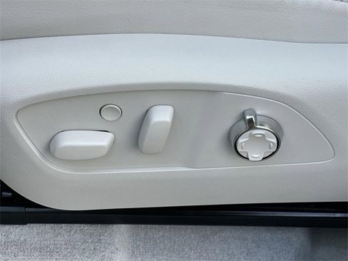 New 2026 Buick Enclave Avenir w/ Super Cruise Package image 22