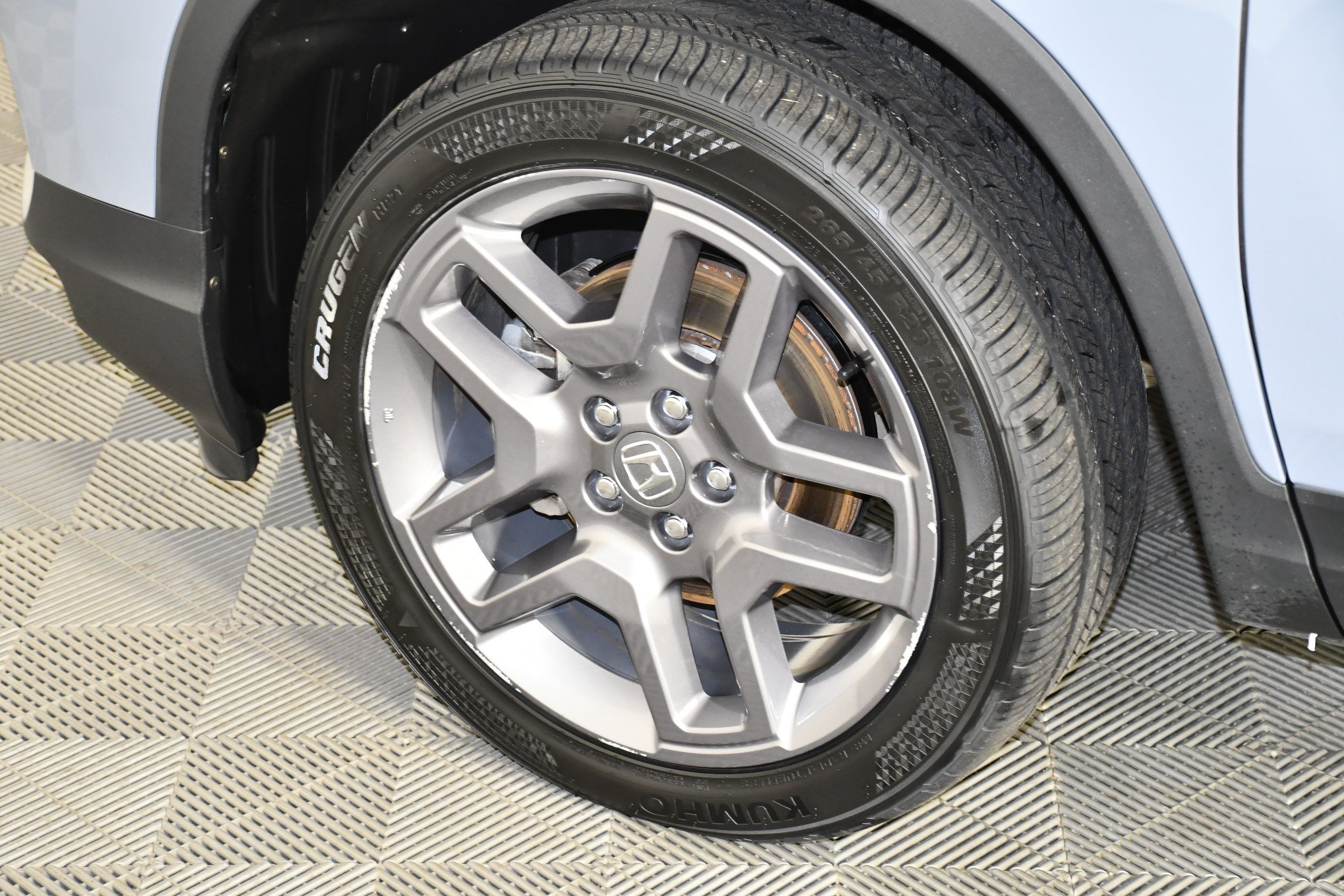 Used 2023 Honda Passport EX-L image 42