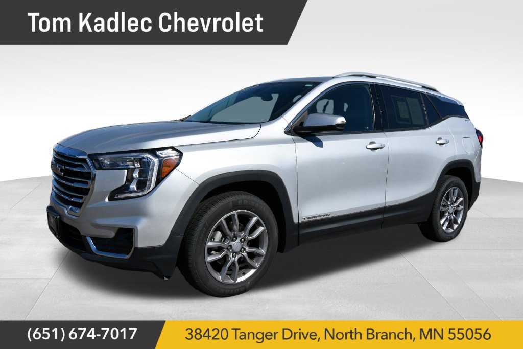 Used 2022 GMC Terrain SLT AWD/4WD image 1