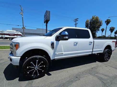 Used 2017 Ford F350 Platinum w/ Platinum Ultimate Package AWD/4WD image 1
