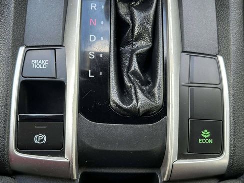 Used 2020 Honda Civic LX image 31
