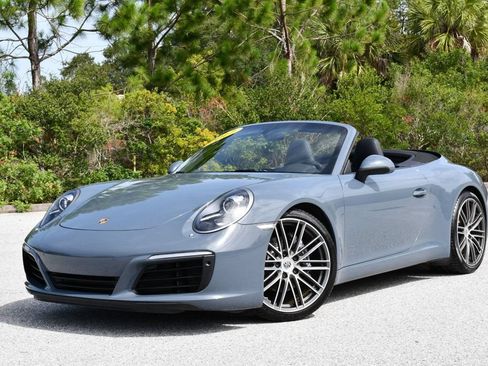 Used 2017 Porsche 911 Carrera image 19