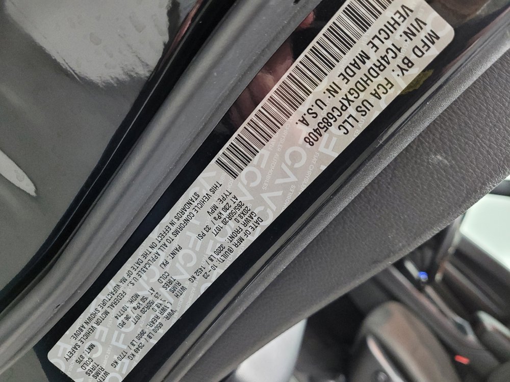 Used 2023 Dodge Durango GT RWD image 33