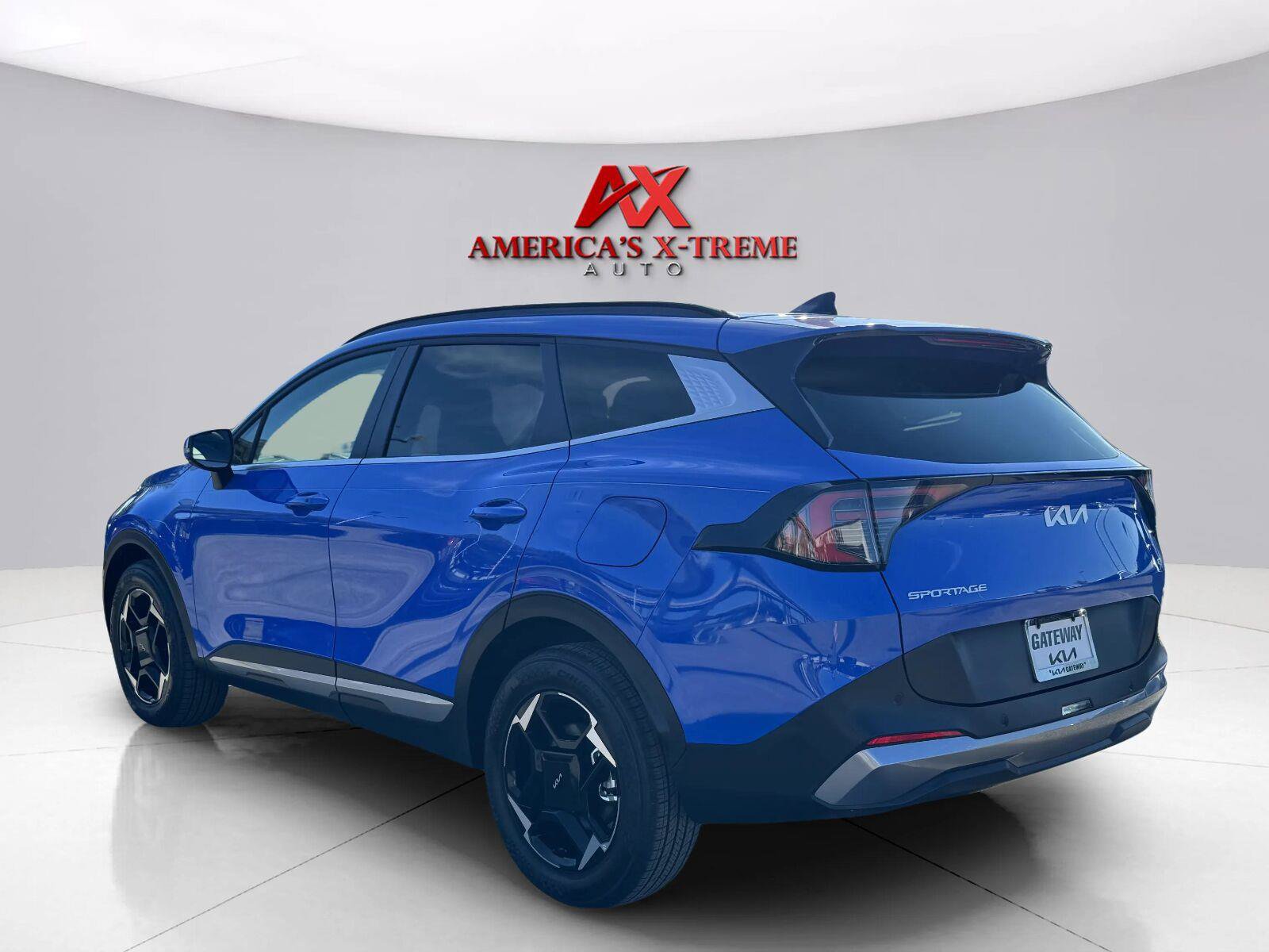 Used 2026 Kia Sportage EX w/ EX Panorama Roof Package AWD/4WD image 4