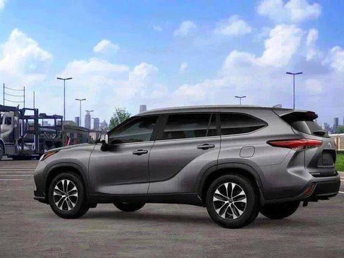 New 2026 Toyota Highlander XLE AWD/4WD image 71