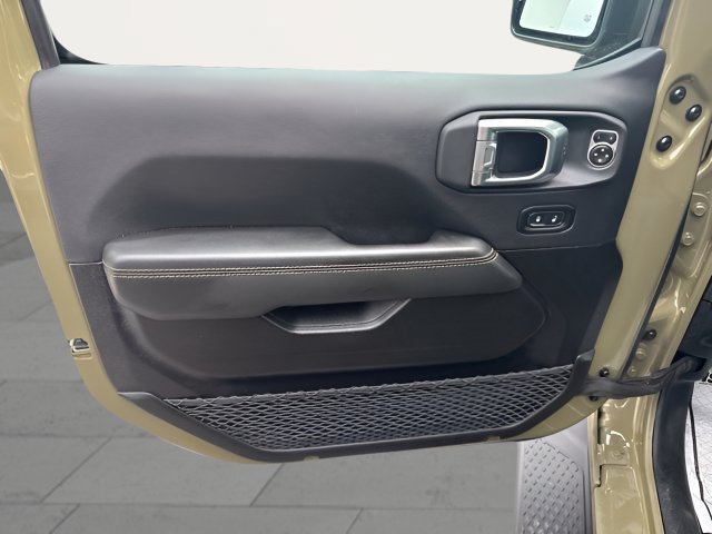 Used 2025 Jeep Gladiator Sport AWD/4WD image 10