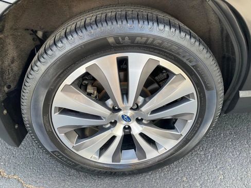 Used 2020 Subaru Ascent Limited w/ Popular Package #3 AWD/4WD image 29
