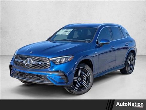 New 2025 Mercedes-Benz GLC 350e 4MATIC image 1