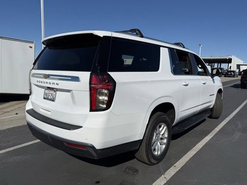 Certified 2024 Chevrolet Suburban LS w/ Driver Alert Package image 8