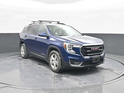 Used 2022 GMC Terrain SLE w/ Driver Convenience Package