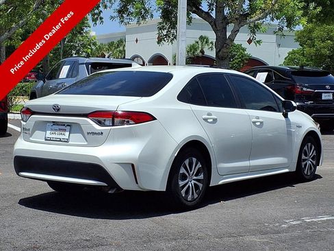 Used 2021 Toyota Corolla LE FWD image 7