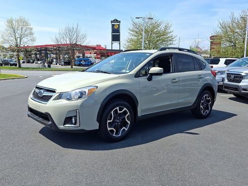 Used 2016 Subaru Crosstrek 2.0i Premium w/ Popular Package #2 AWD/4WD image 3