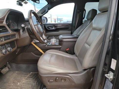 Used 2021 Chevrolet Suburban LT AWD/4WD image 11