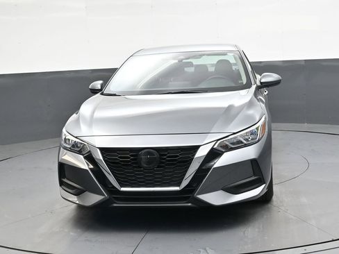 Used 2021 Nissan Sentra SV image 9