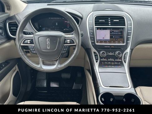 Used 2019 Lincoln Nautilus Reserve FWD image 22