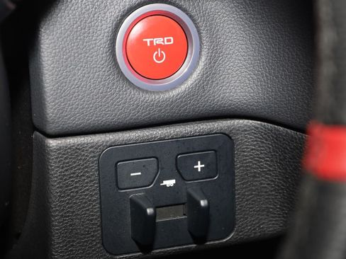 Used 2022 Toyota Tundra TRD Pro AWD/4WD image 35