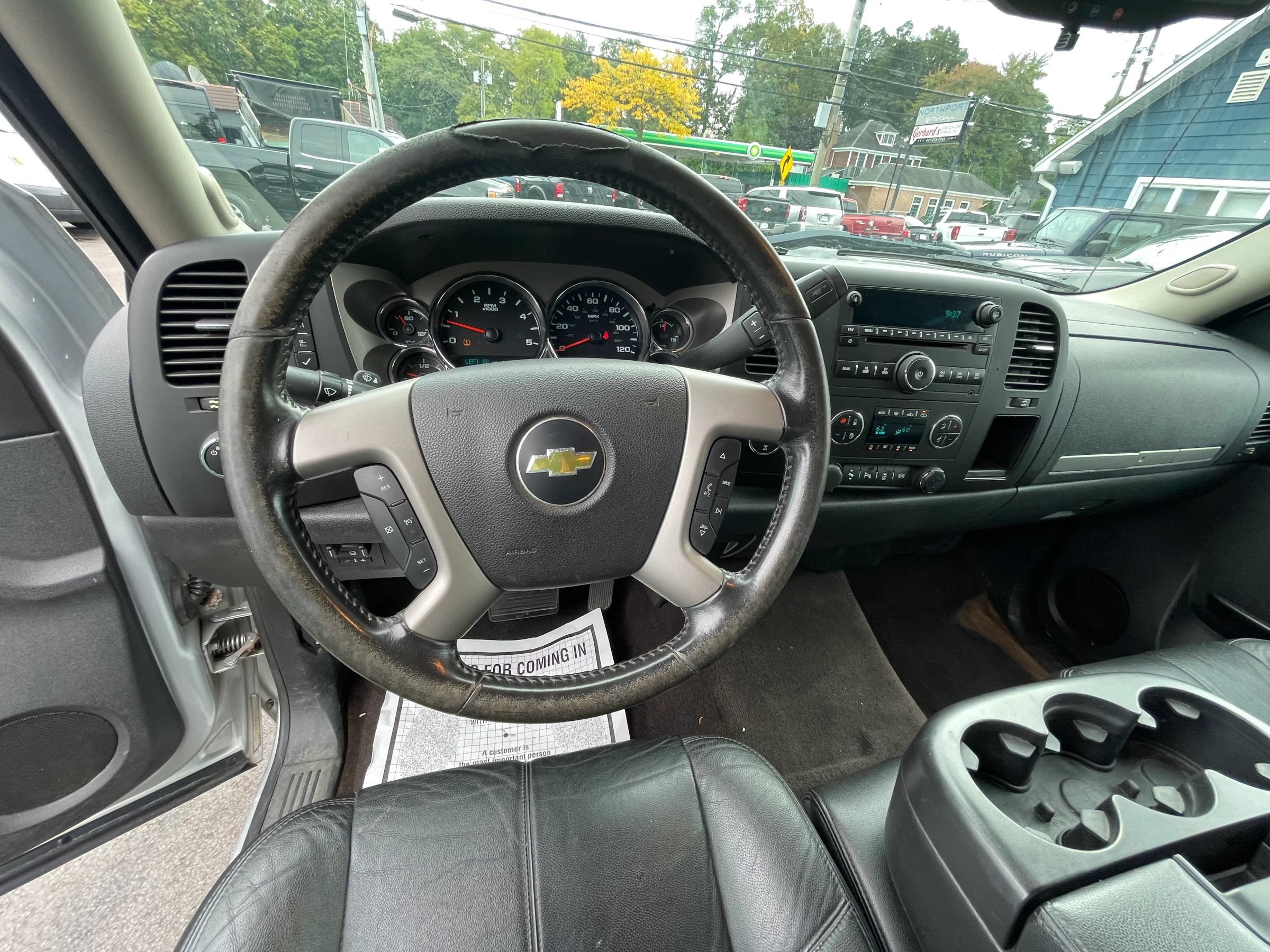 Used 2013 Chevrolet Silverado 2500 LT w/ Interior Plus Package AWD/4WD image 12