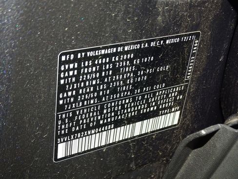 Used 2022 Volkswagen Taos SE w/ Panoramic Sunroof Package image 22